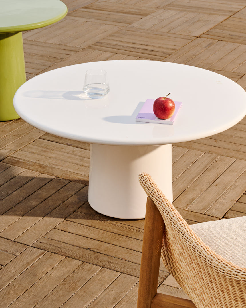 Couchtisch Albanella aus Zement mit glänzend weißem Finish Ø 85 cm - ZEN ZONE Furniture