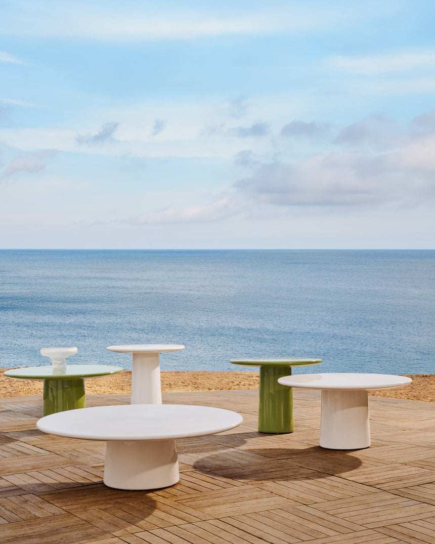 Couchtisch Albanella aus Zement mit glänzend weißem Finish Ø 110 cm - ZEN ZONE Furniture