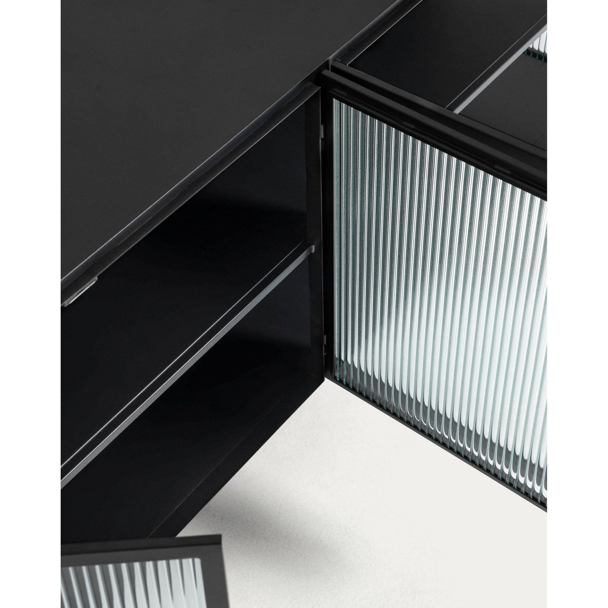 Trixie Sideboard 4 Türen aus Stahl in Schwarz 160 x 81 cm - ZEN ZONE
