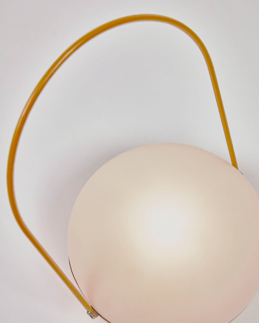 Tea Tischlampe aus Polyethylen und Metall mit senfgelbem Finish - ZEN ZONE Furniture