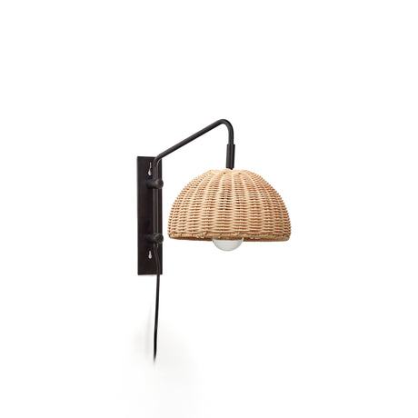 Damila Wandleuchte aus schwarzem Metall und Rattan - ZEN ZONE Furniture