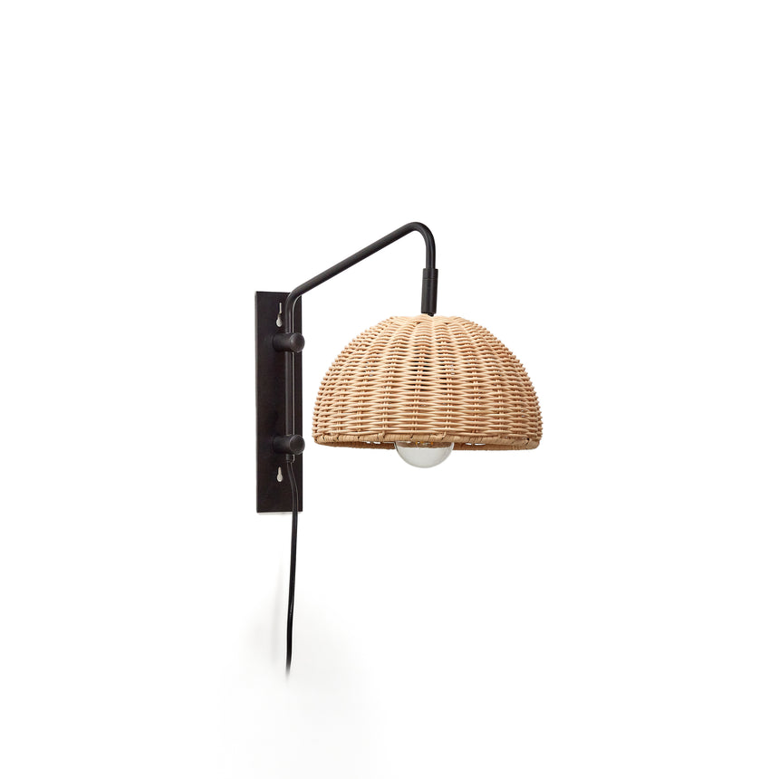 Damila Wandleuchte aus schwarzem Metall und Rattan - ZEN ZONE Furniture