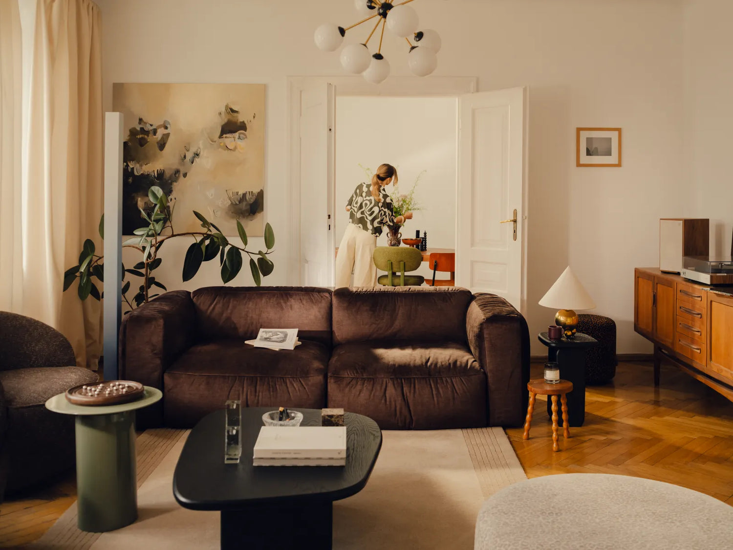 Martina modulares Ecksofa, Rechte Seite, Sitztiefe 76 cm, aus Samt, Cord, Boucle oder Strukturstoff, 280x176 cm - ZEN ZONE Furniture