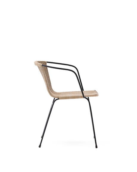 Stapelbarer Stuhl Eltiera aus synthetischem Rattan mit Struktur und Armlehnen aus schwarzem Stahl - ZEN ZONE Furniture