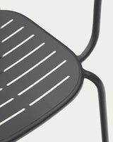 Stapelbarer Outdoor-Stuhl mit Armlehnen Brai aus verzinktem Stahl in Dunkelgrau - ZEN ZONE Furniture