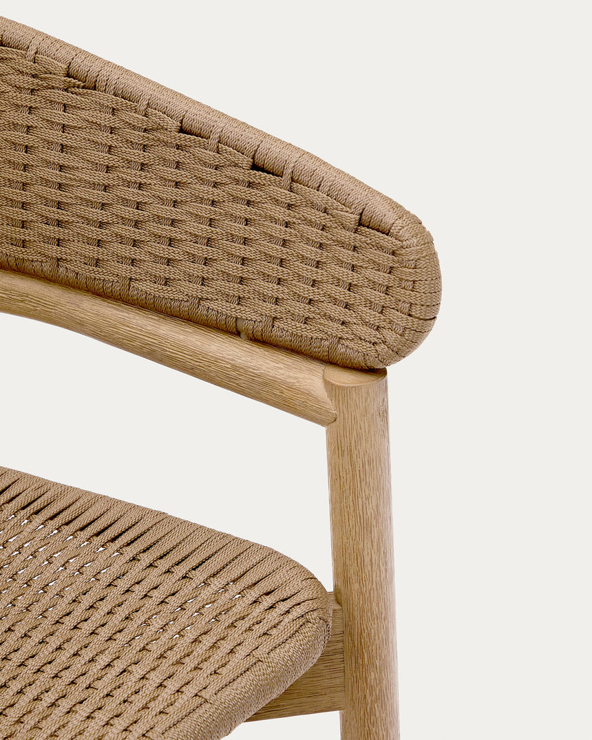 Hocker Arinella aus massivem Akazienholz mit Finish in natürlichem Farbton und beigem Seil 65 cm FSC 100% - ZEN ZONE Furniture