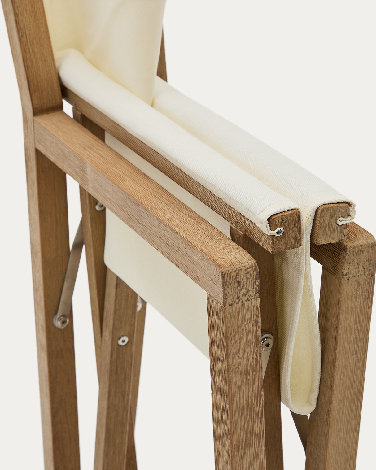 Outdoor-Klappstuhl Vilara in Weiß aus massivem Akazienholz FSC 100% - ZEN ZONE Furniture
