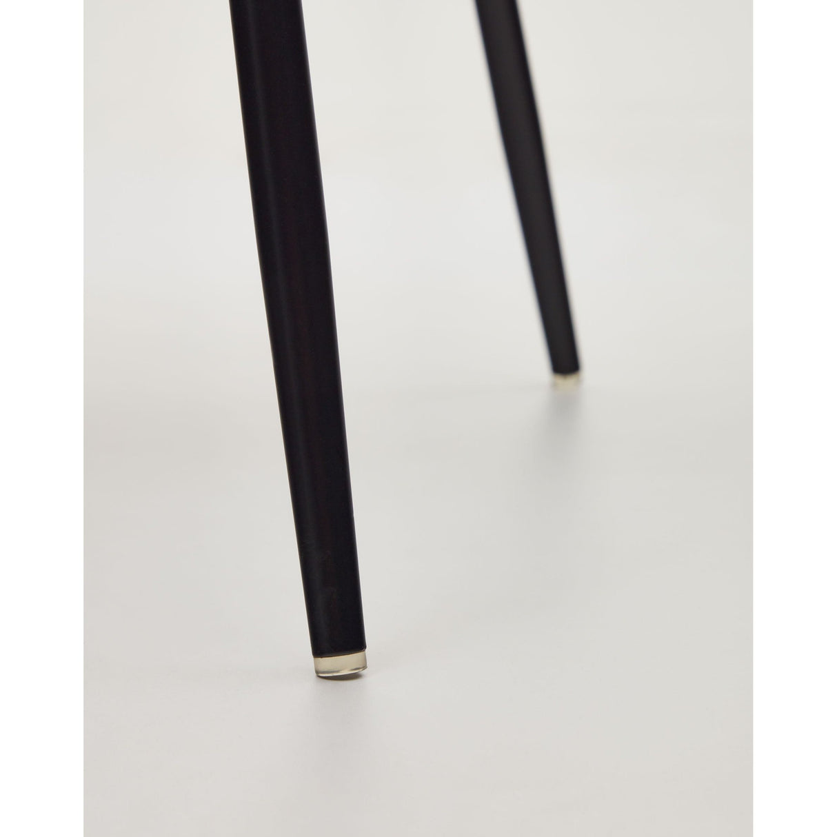 Yunia Stuhl Braun-Finish - ZEN ZONE