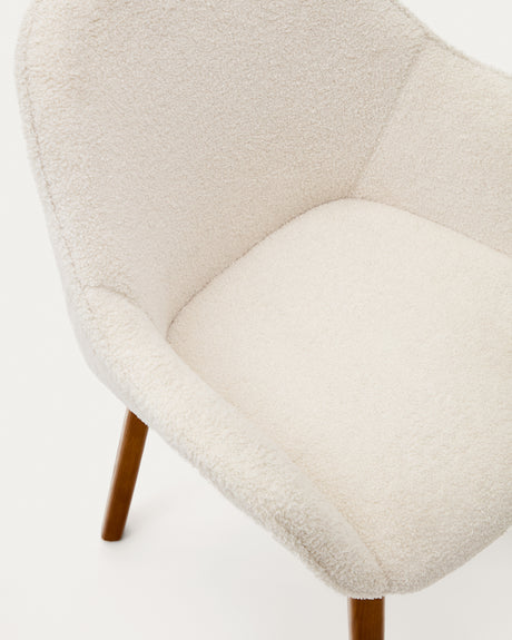 Aleli Stuhl mit Bouclé in Weiß Beine aus massivem Eschenholz mit Nussholzfinish - ZEN ZONE Furniture