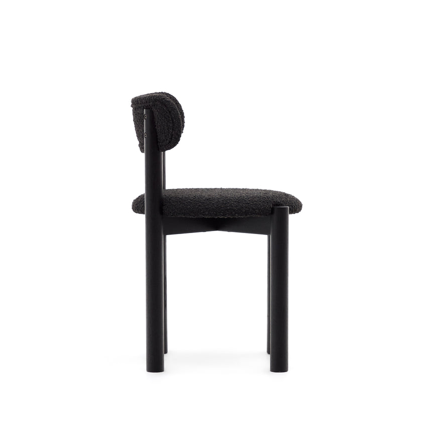 Nebai Stuhl aus schwarzem Bouclé und massivem Eichenholz mit schwarzem Finish - ZEN ZONE Furniture