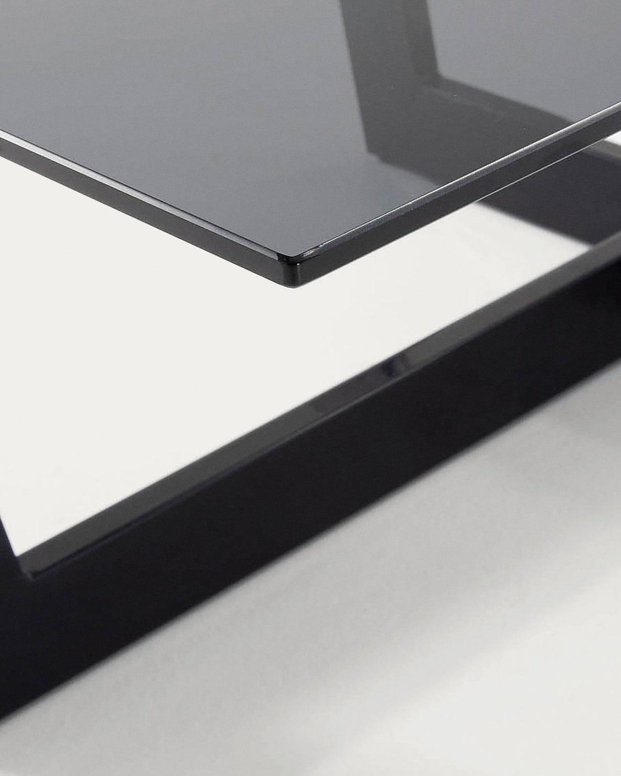 Plam Couchtisch Glas schwarz und Stahlstruktur mit schwarzem Finish 120 x 70 cm - ZEN ZONE Furniture