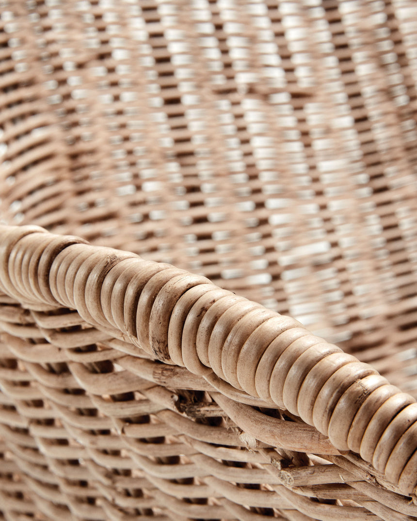 Chart Stuhl aus Rattan und Stahlbeine mit schwarzem Finish - ZEN ZONE Furniture