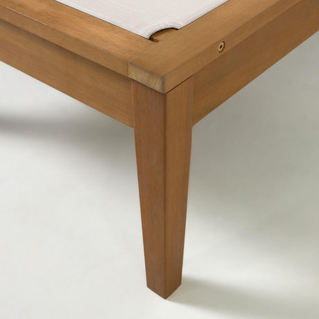 Caterin verstellbare Sonnenliege aus massivem Eukalyptusholz FSC 100% in beige - ZEN ZONE