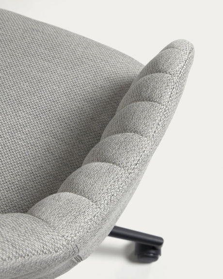 Madina Schreibtischstuhl hellgrau mit Beinen aus Stahl in Mattschwarz - ZEN ZONE Furniture