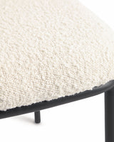 Ciselia Stuhl aus weißem Bouclé und Stahlbeinen mit schwarzem Finish, FSC Mix Credit - ZEN ZONE Furniture