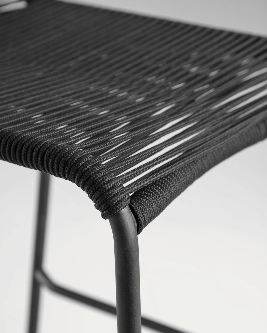 Lambton stapelbarer Hocker aus schwarzem Seil und Stahl mit schwarzem Finish Höhe 62 cm - ZEN ZONE Furniture