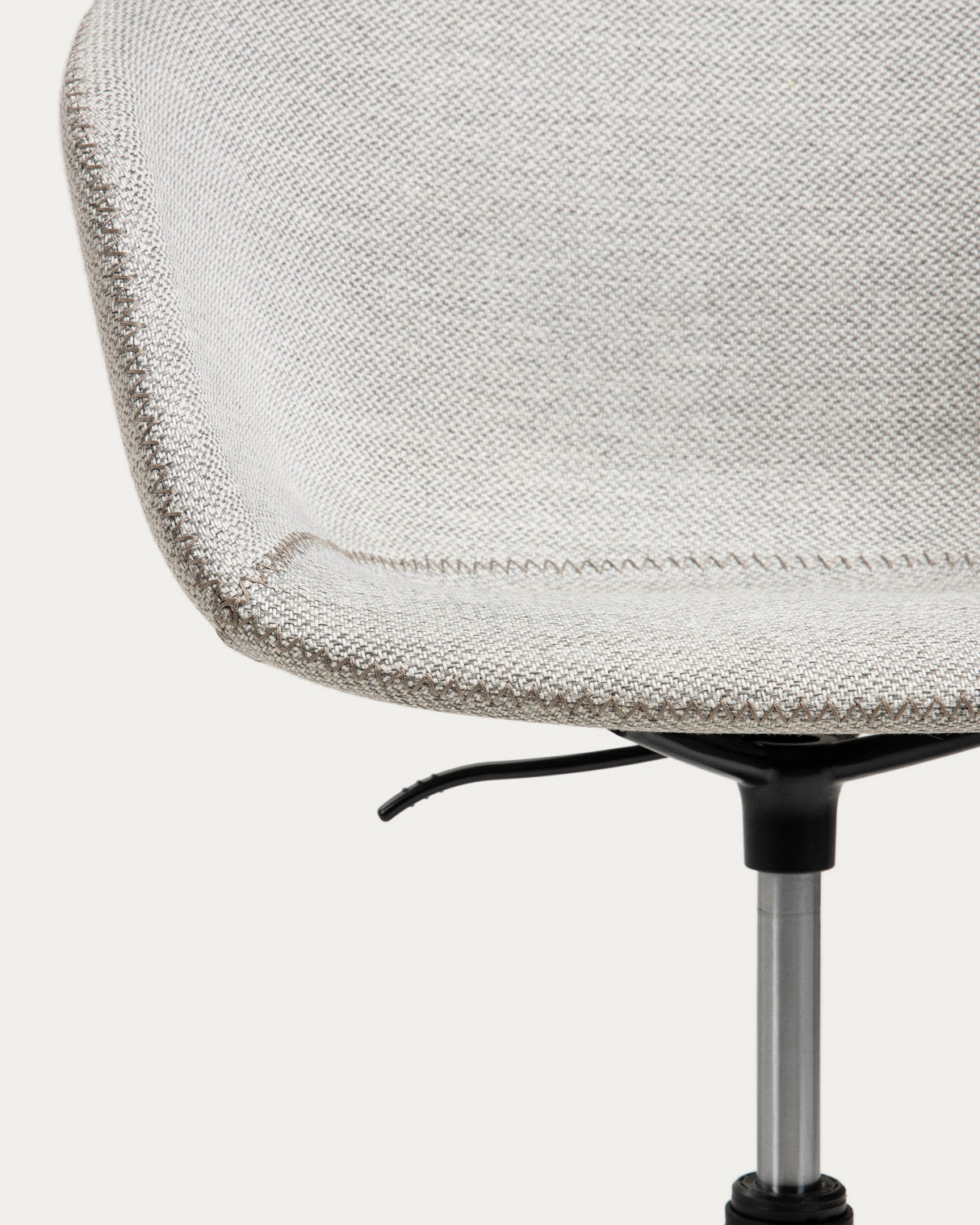 Yvette Schreibtischstuhl in Hellgrau mit schwarzen Stahlbeinen - ZEN ZONE Furniture