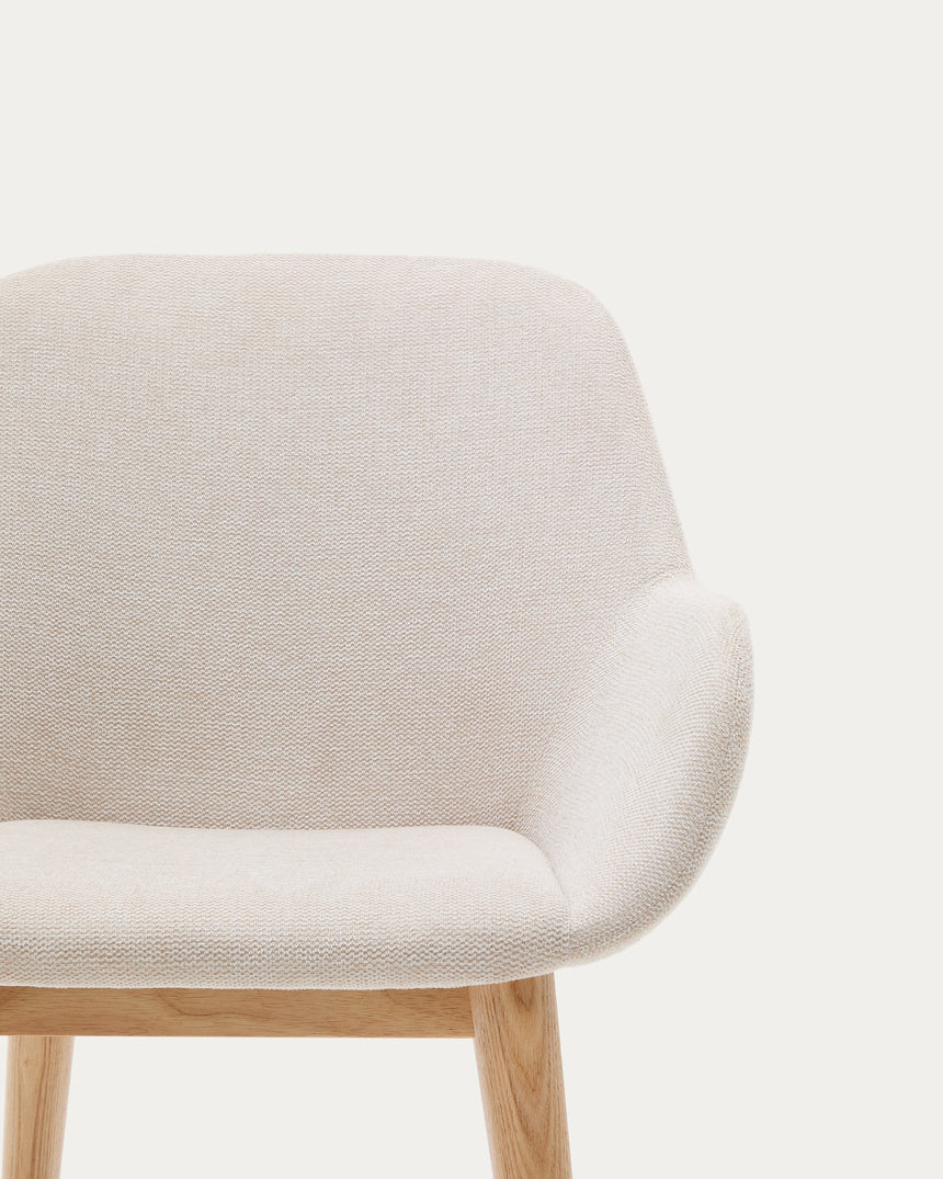 Konna Stuhl in Beige und Beine aus massivem Eschenholz mit natürlichem Finish - ZEN ZONE Furniture