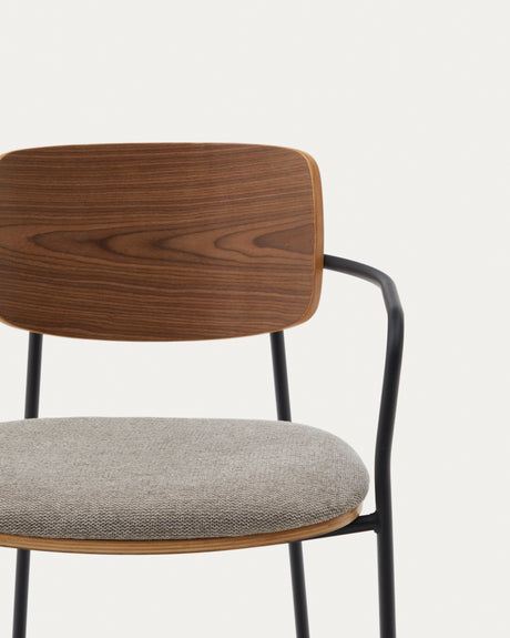 Maureen stapelbarer Stuhl Pappelschichtholz helles Finish Metallbeine in Schwarz FSC 100% - ZEN ZONE Furniture