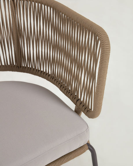 Nadin Sessel aus beigem Seil und Beinen aus verzinktem Stahl - ZEN ZONE Furniture