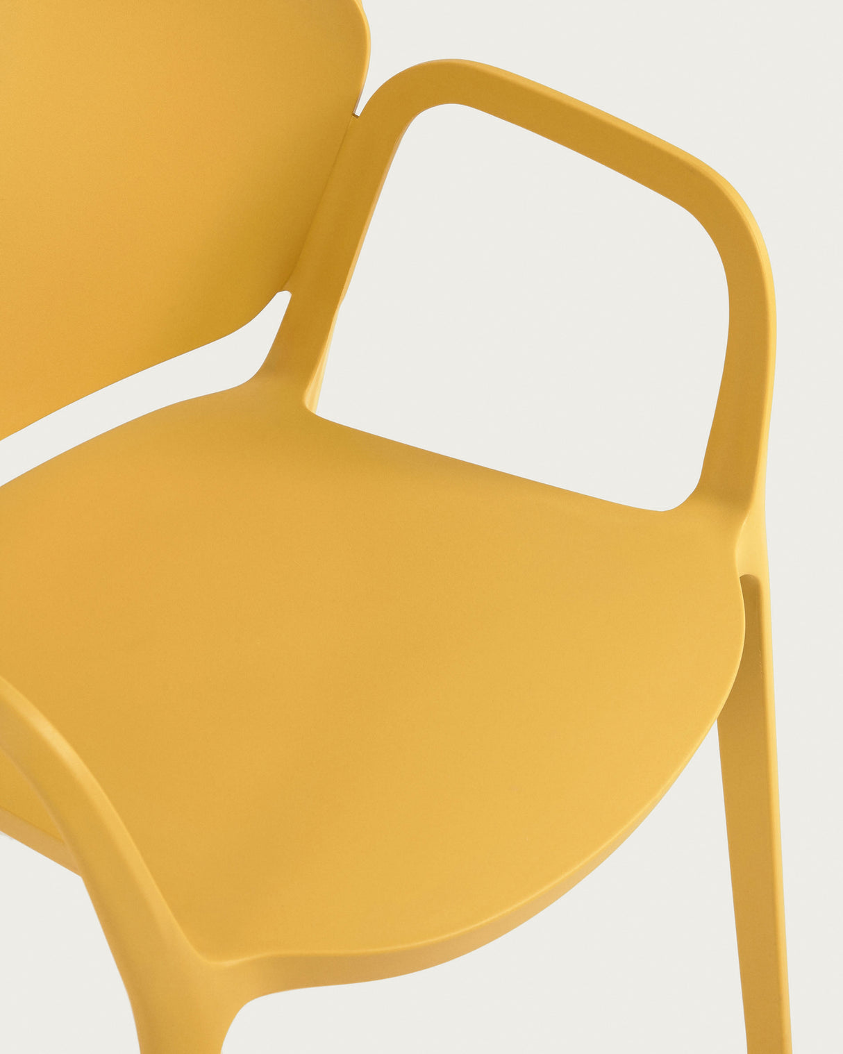 Ania stapelbarer Stuhl 100% outdoor gelb - ZEN ZONE Furniture
