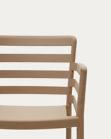Nariet stapelbarer Gartenstuhl aus Kunststoff in Beige - ZEN ZONE Furniture