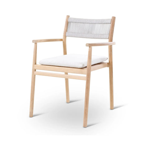 Gartenstuhl Maloy aus Teakholz mit tonfarbenen Kissen - ZEN ZONE Furniture