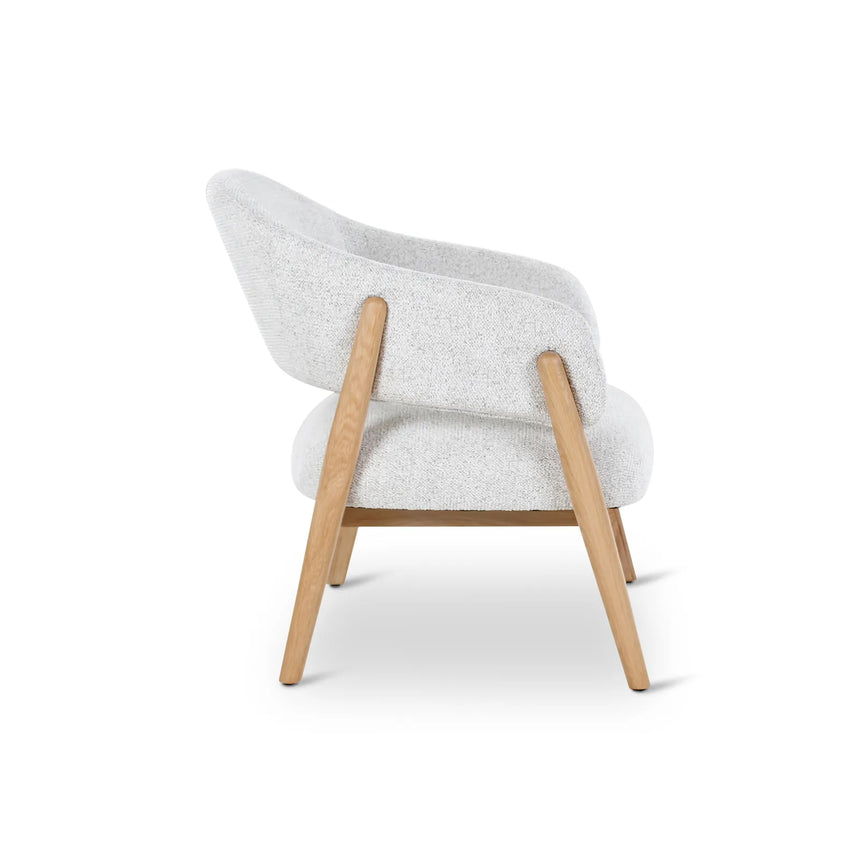 Sessel Conor aus Eiche mit elfenbeinfarbende Kissen - ZEN ZONE Furniture