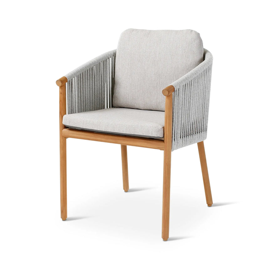 Gartenstuhl Romeo aus Teakholz mit wolkenfarbenen Kissen - ZEN ZONE Furniture