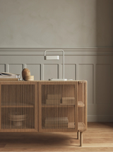 Sideboard Cord, en chêne huilé, avec placage en bois cannelé, 216 cm