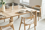 Graceful Esstisch aus massiver Eiche 130 x 130 cm - 30 mm - ZEN ZONE Furniture