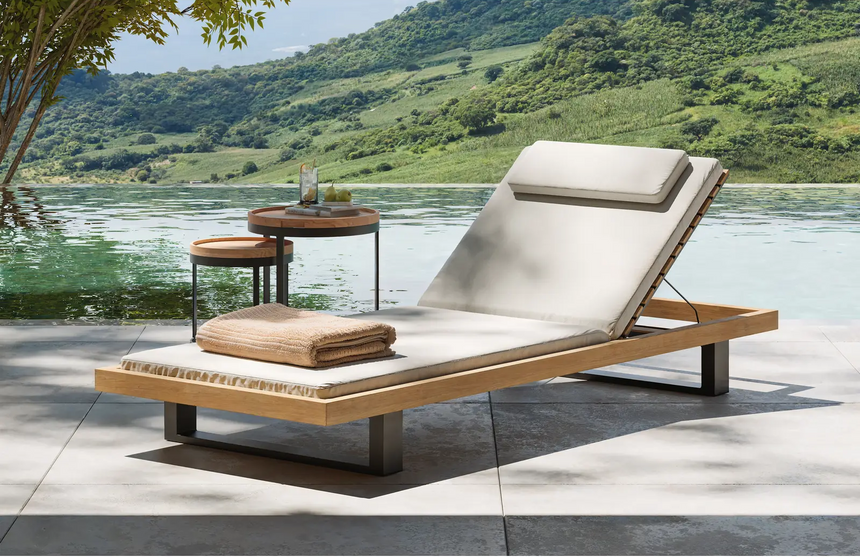 Sonnenliege Ravello aus Teak und schwarzem Aluminium, 85×225×22 cm - ZEN ZONE Furniture