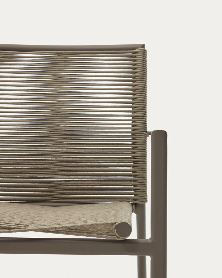 Culip stapelbarer Gartenstuhl aus Seil und Aluminium in Braun - ZEN ZONE Furniture