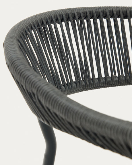 Futadera stapelbarer Gartenstuhl aus Kunststoffseil in Grau und Stahl mit Finish in Grau - ZEN ZONE Furniture
