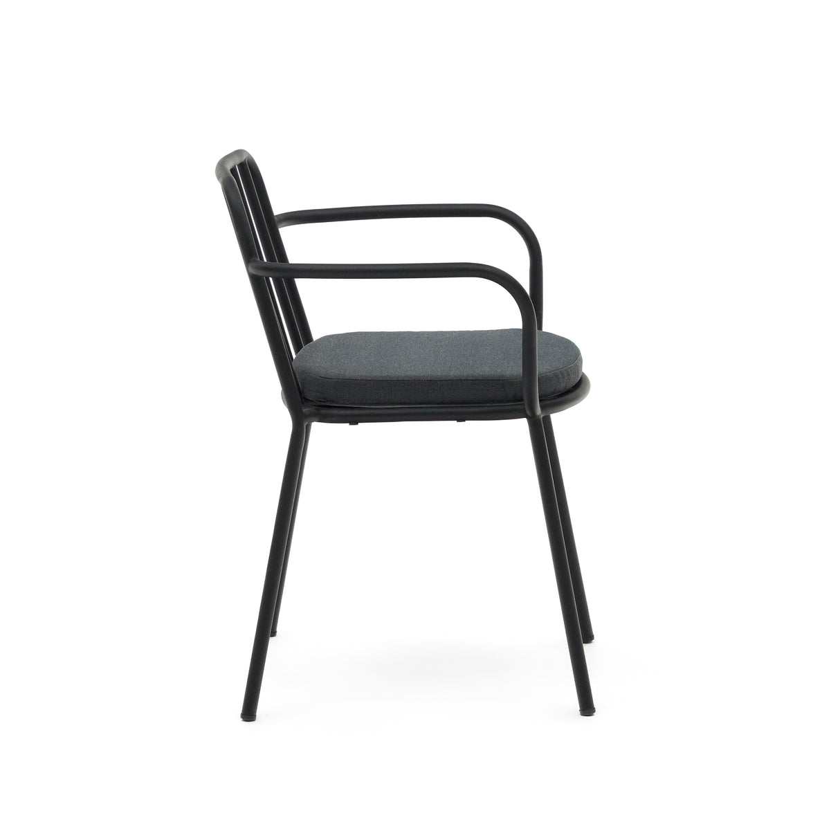 Bramant stapelbarer Stuhl aus Stahl mit schwarzem Finish - ZEN ZONE Furniture