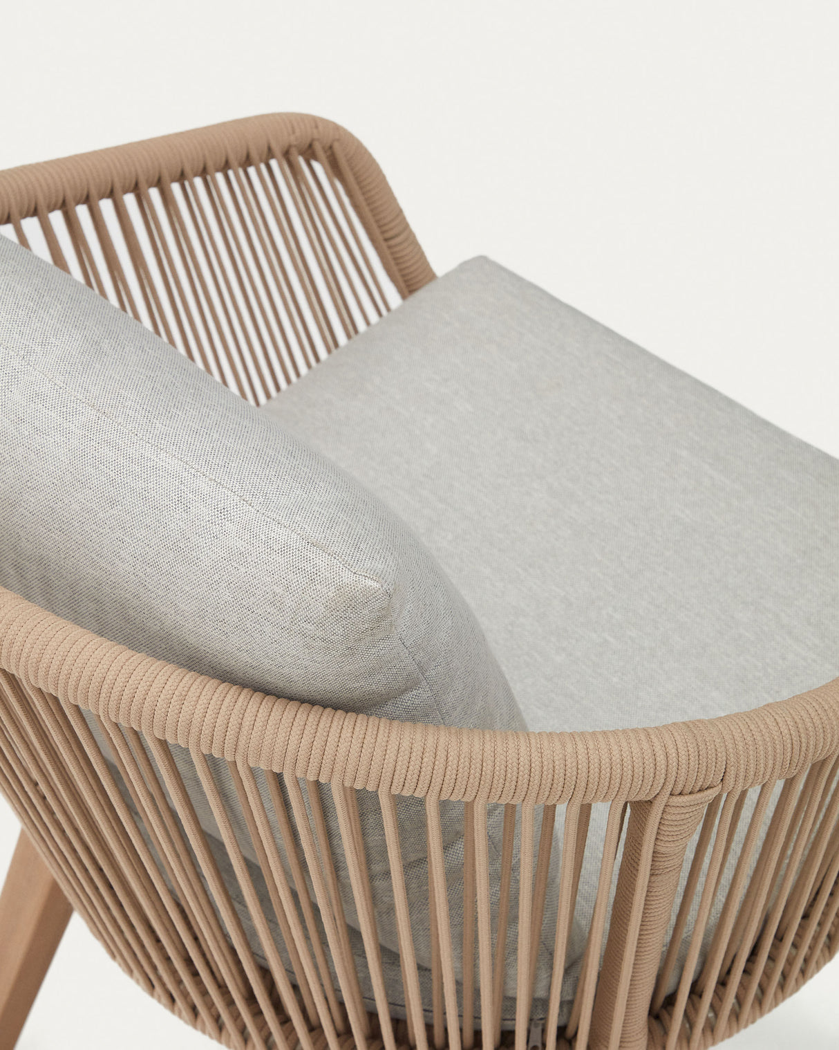 Portalo Stuhl aus Seil in Beige und Beinen massives Akazienholz 100% FSC - ZEN ZONE Furniture