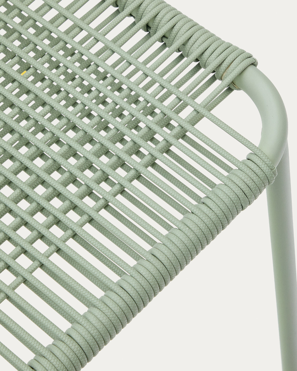 Stapelbarer Talaier Outdoor-Stuhl aus synthetischem Seil und verzinktem Stahl mit türkisfarbenem Finish