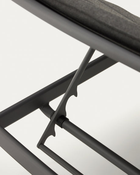 Marcona Sonnenliege für den Außenbereich aus Aluminium mit schwarzer Lackierung. - ZEN ZONE Furniture