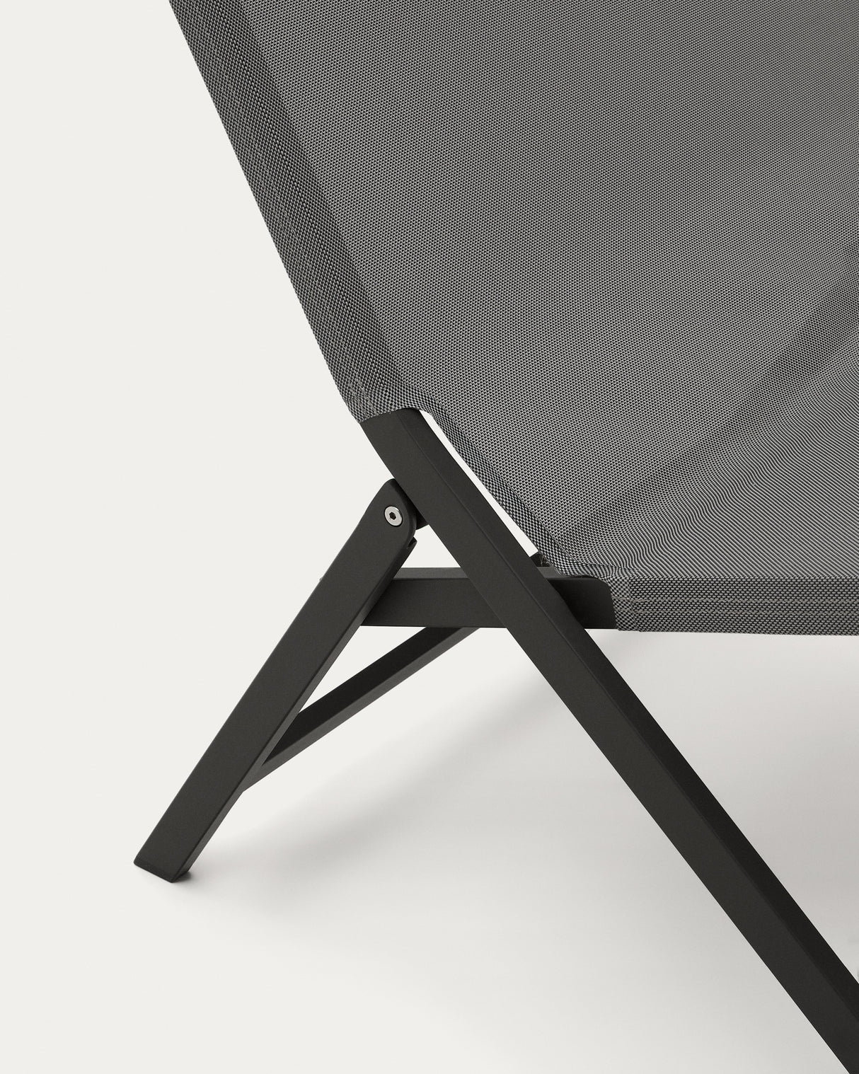 Canutells Klappstuhl aus Aluminium mit dunkelgrauem Finish - ZEN ZONE Furniture