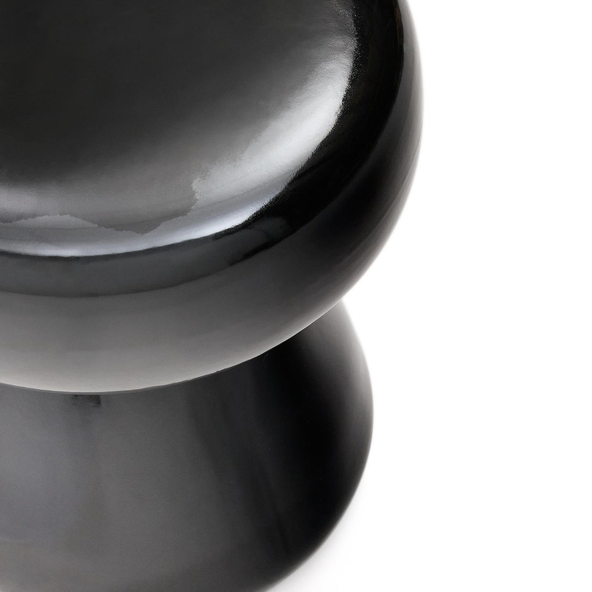 Manya Beistelltisch aus schwarzem Keramik Ø 38 cm - ZEN ZONE