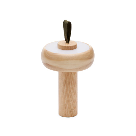 Luba tragbare Tischlampe aus massivem Eschenholz und grünem Baumwollgriff - ZEN ZONE Furniture