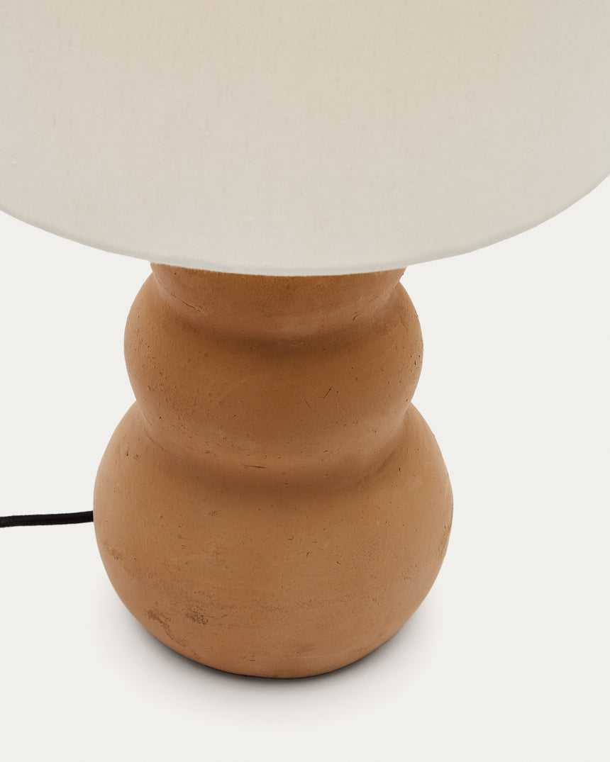 Madsen Tischleuchte aus Terrakotta mit weißem Lampenschirm - ZEN ZONE Furniture