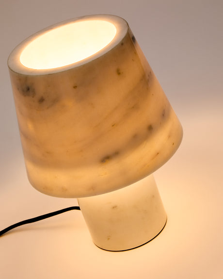 Alaro Tischlampe aus weißem Marmor - ZEN ZONE Furniture