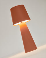 Arenys Outdoor Tischlampe klein aus Metall mit terrakottafarbenem Finish - ZEN ZONE Furniture