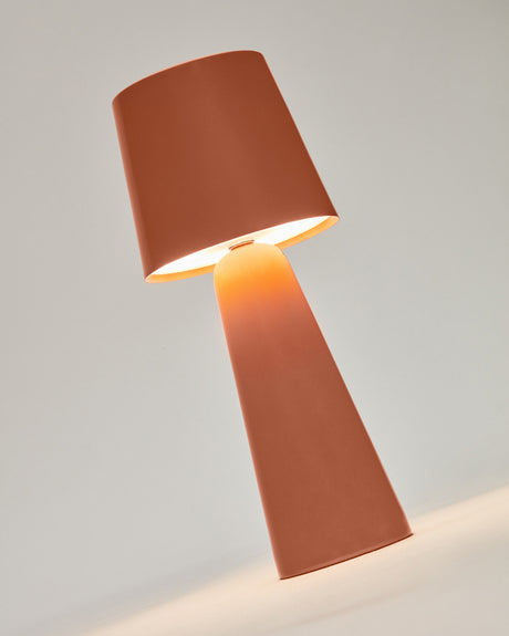 Arenys Outdoor Tischlampe klein aus Metall mit terrakottafarbenem Finish - ZEN ZONE Furniture