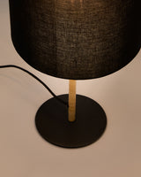 Pina Tischlampe aus Metall und Rattan mit schwarzem Baumwollschirm - ZEN ZONE Furniture