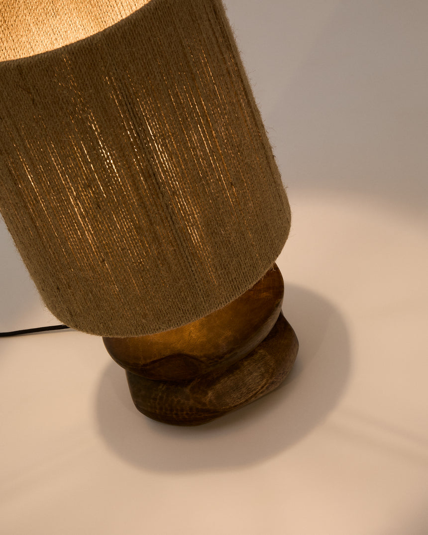 Tischleuchte Kor aus Akazienholz mit dunklem Finish und Jute - ZEN ZONE Furniture