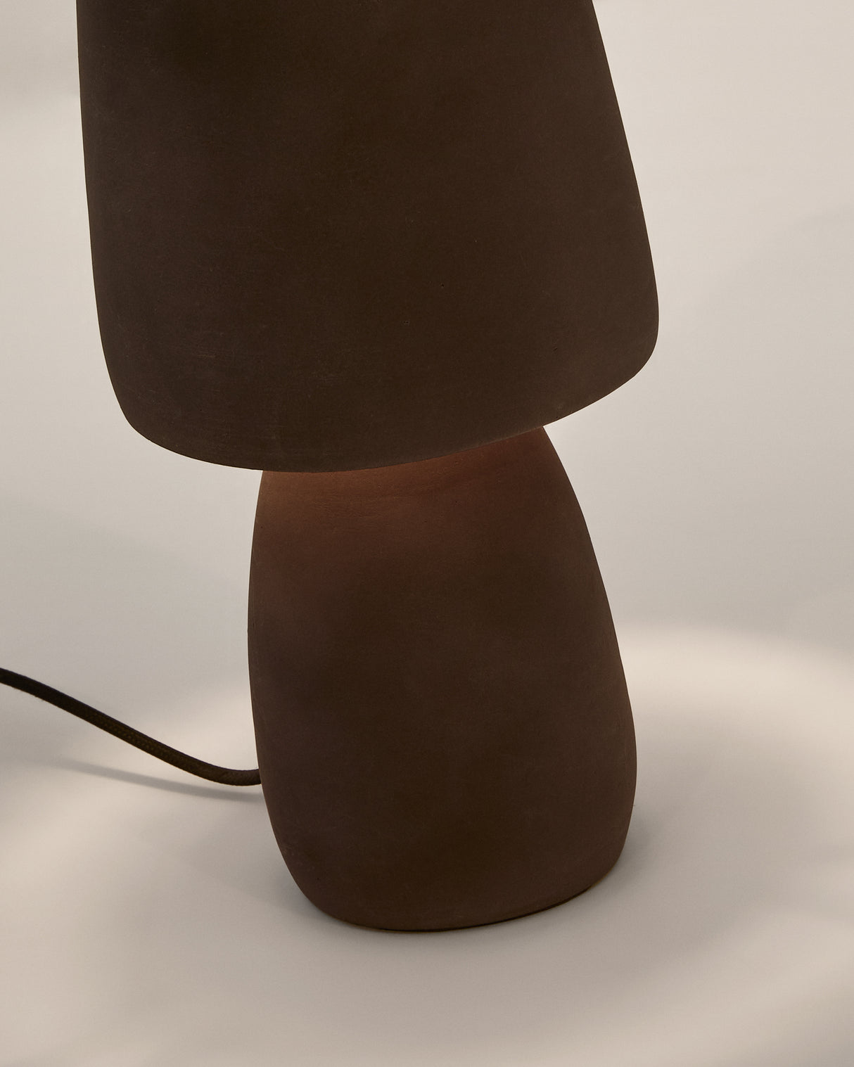 Tischleuchte Tandy aus Terrakotta braun. - ZEN ZONE Furniture