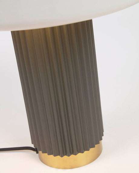 Serenella Tischlampe aus Metall mit weiß und grün lackiertem Finish - ZEN ZONE Furniture