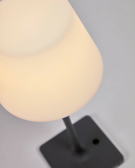 Aluney Outdoor Tischlampe mit schwarzem Finish - ZEN ZONE Furniture